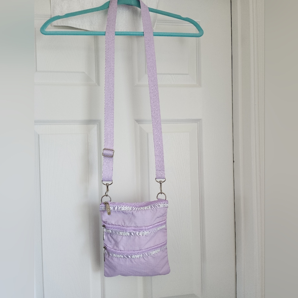 LeSportsac Nylon Lavender Crossbody Bag, Excellent Condition